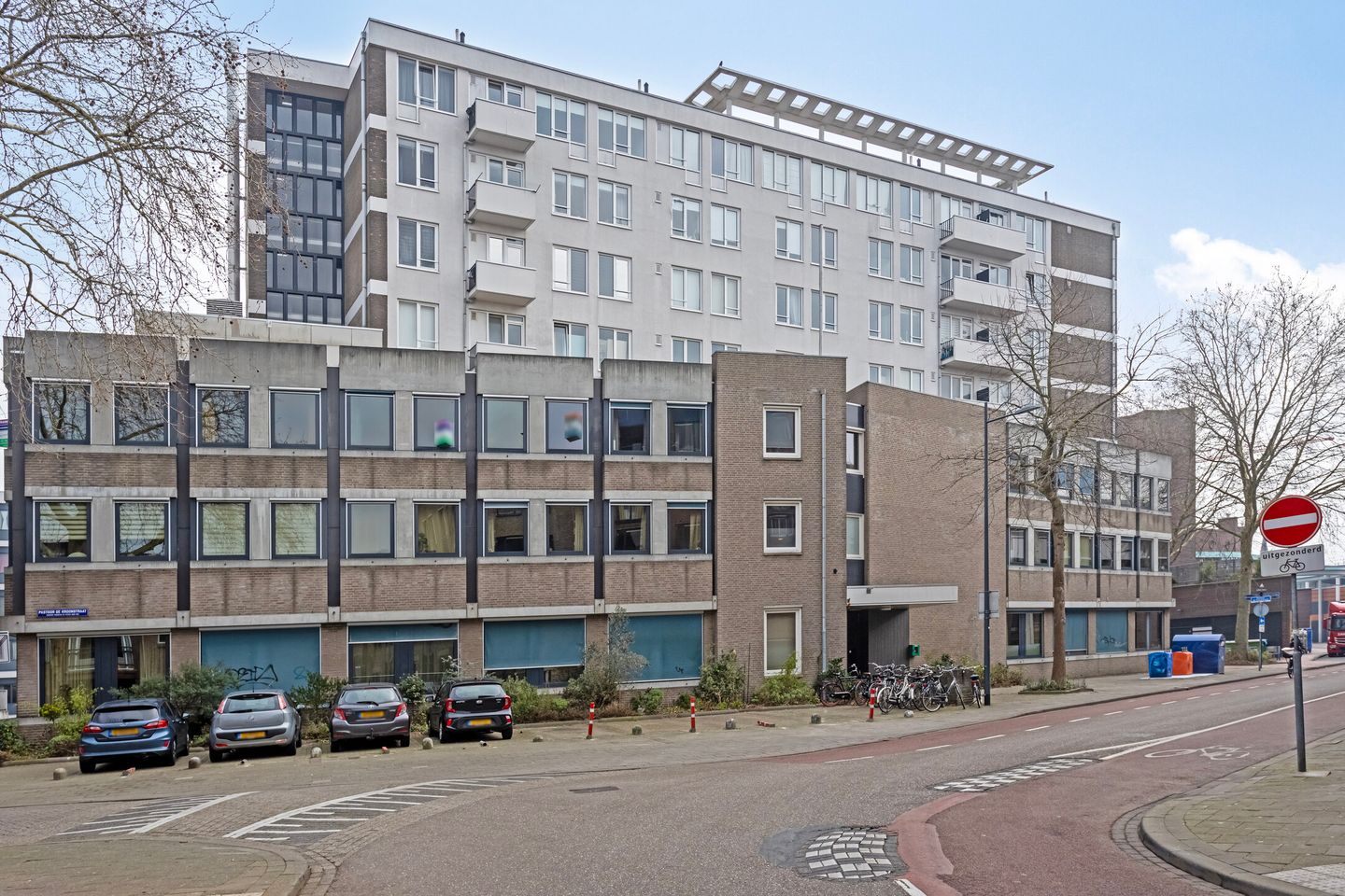 Foto 1 van Pastoor de Kroonstraat 287-E