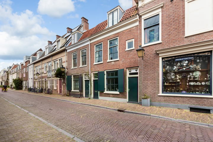 Foto 34 van Vrouwjuttenstraat 40