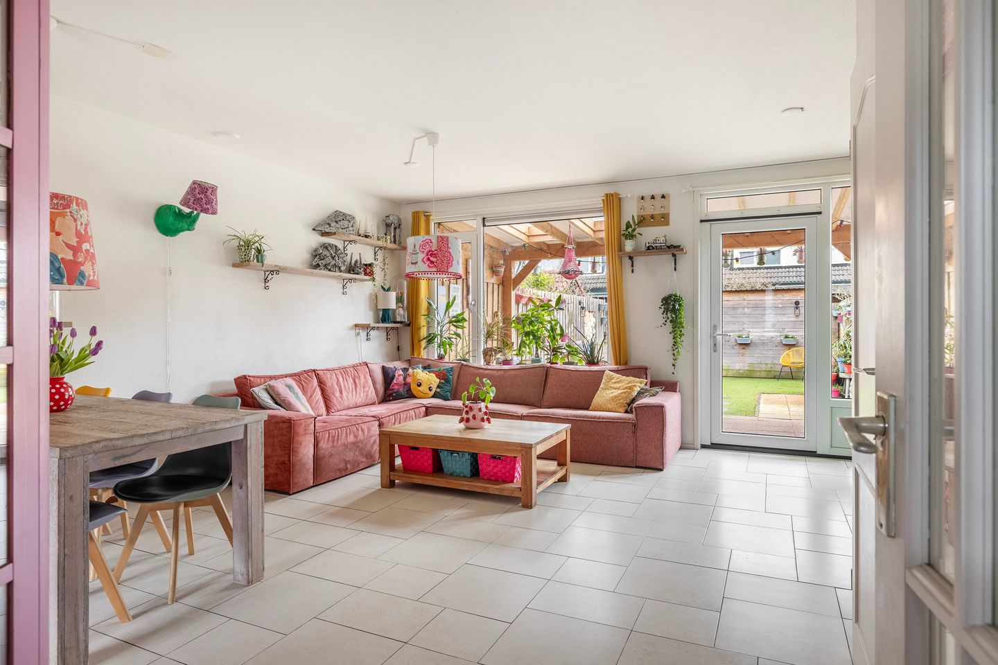 Photo 4 of Beekenstein 100