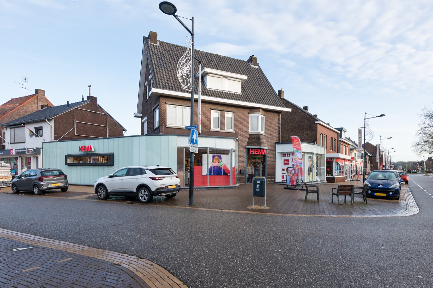 Bekijk foto 1 van Kerkstraat 35