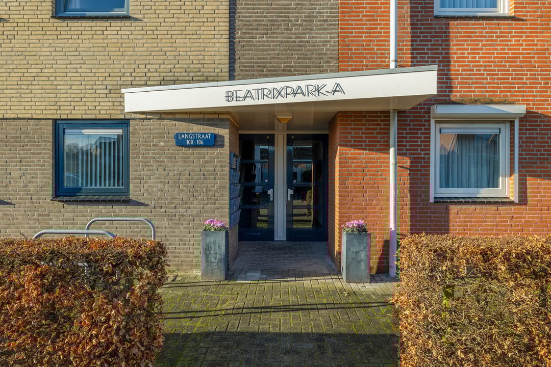 Photo 2 of Langstraat 102-C