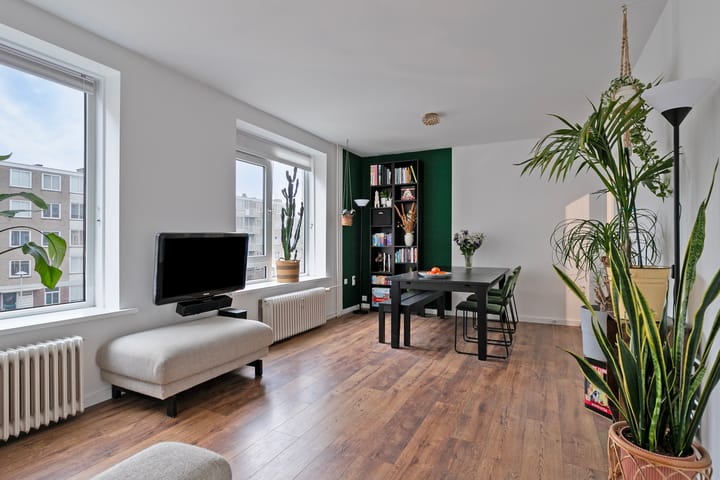 Foto 2 van Van Eysingalaan 392