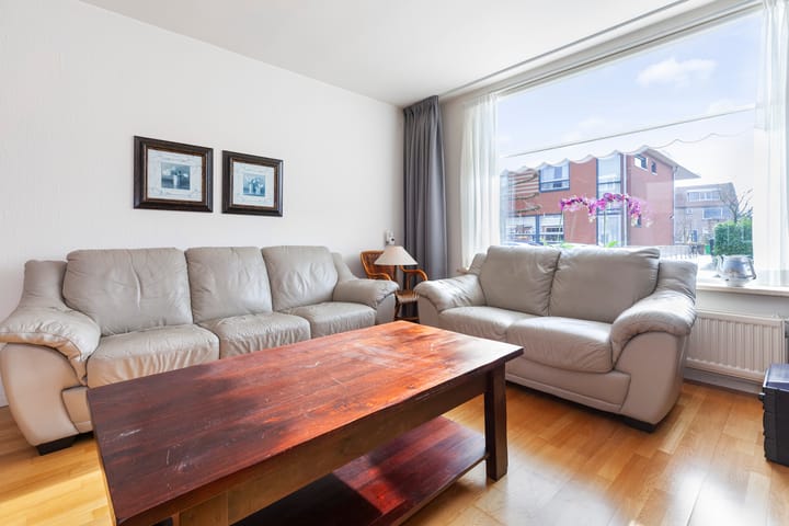 Photo 7 of Koolmeesstraat 2