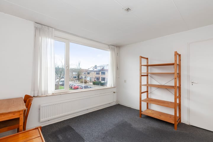 Photo 21 of Koolmeesstraat 2