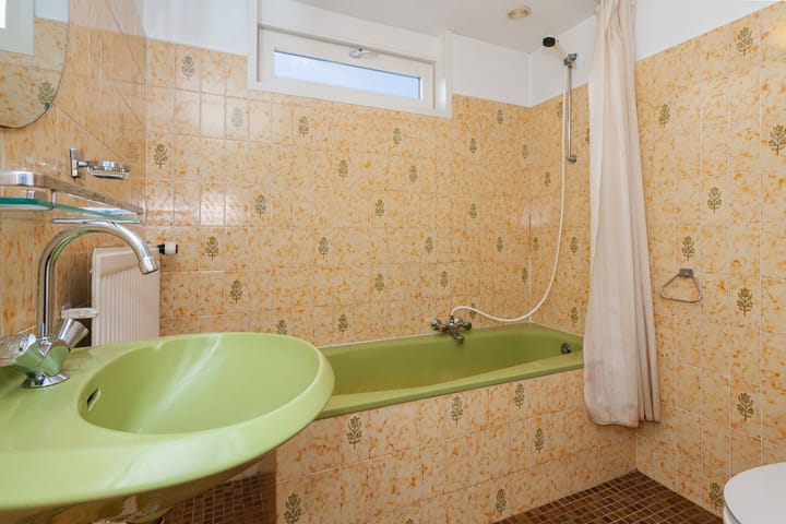 Photo 23 of Koolmeesstraat 2