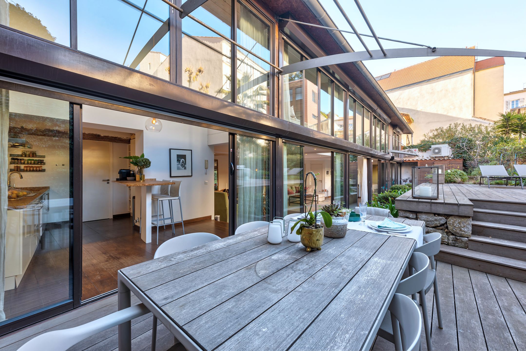 Foto 6 van Cannes Banane