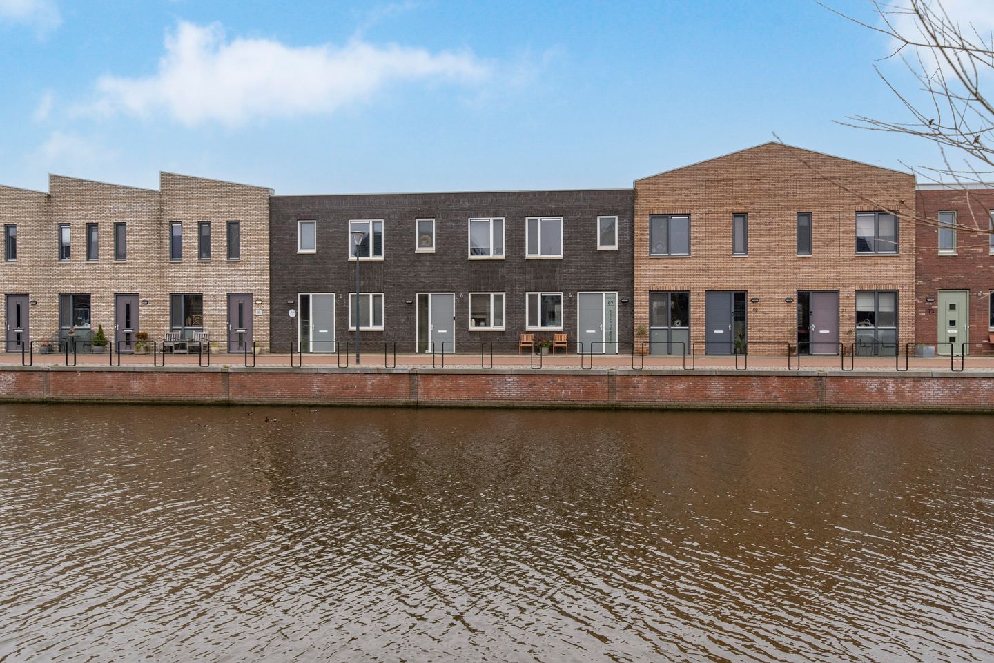 Foto 1 van Vogeltjesmarkt 67