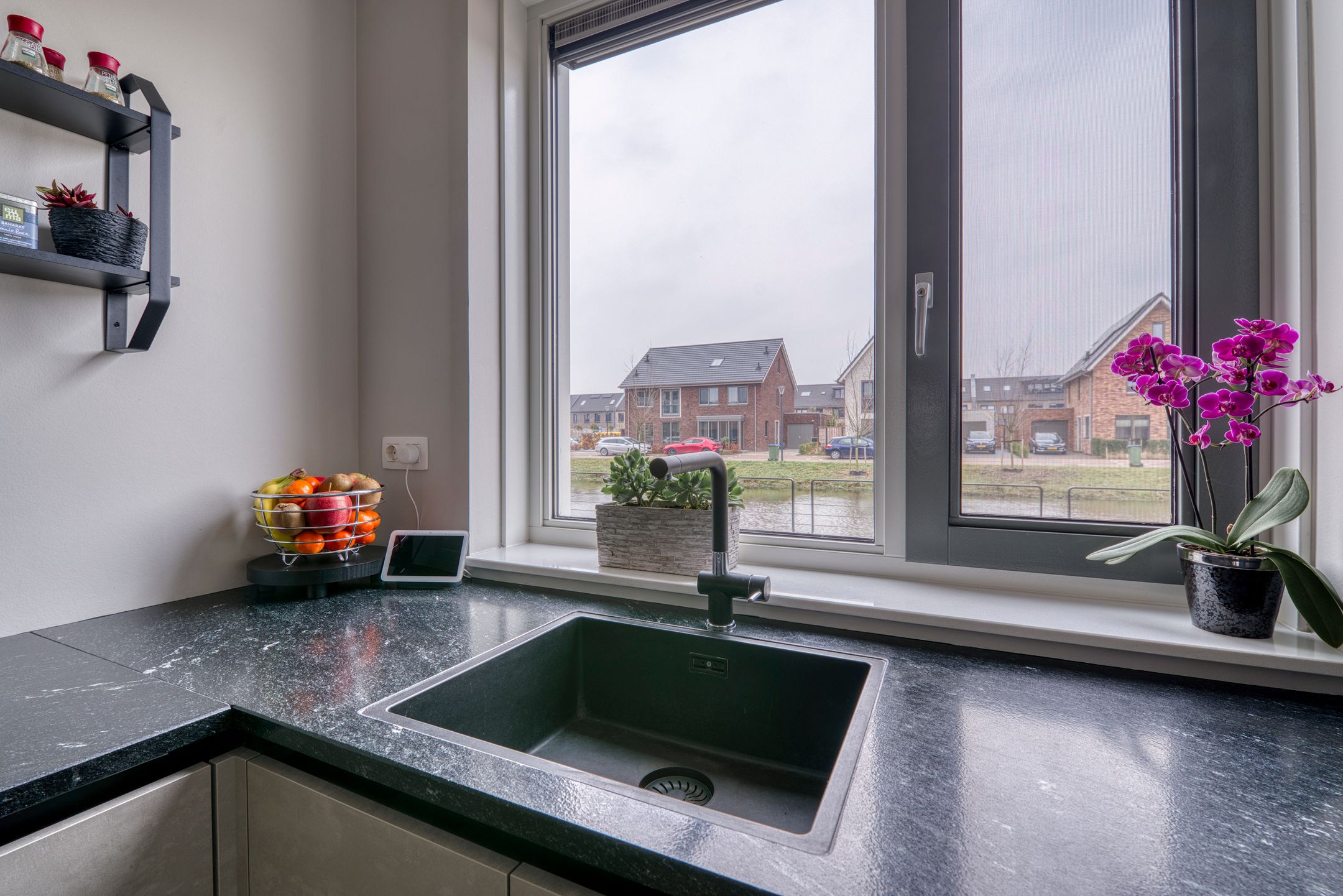 Foto 12 van Vogeltjesmarkt 67