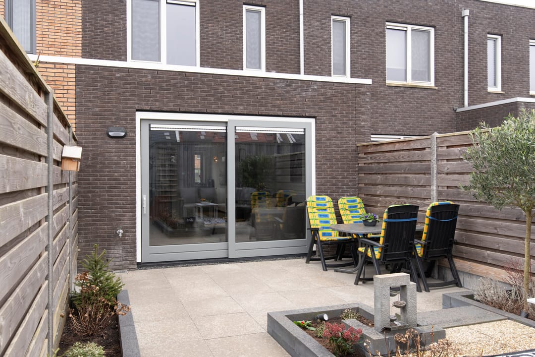 Foto 32 van Vogeltjesmarkt 67