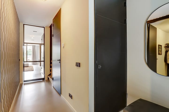 Photo 7 of Westeinde 132-C