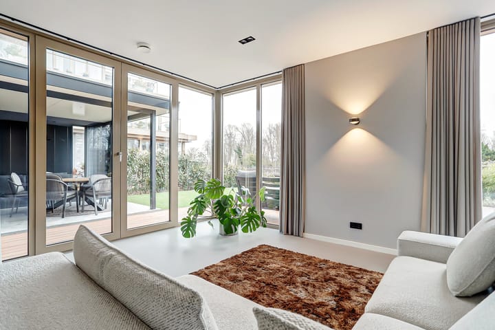 Photo 11 of Westeinde 132-C