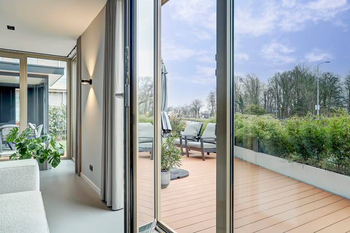 Photo 12 of Westeinde 132-C