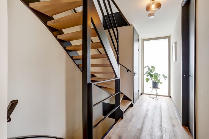 Photo 31 of Westeinde 132-C