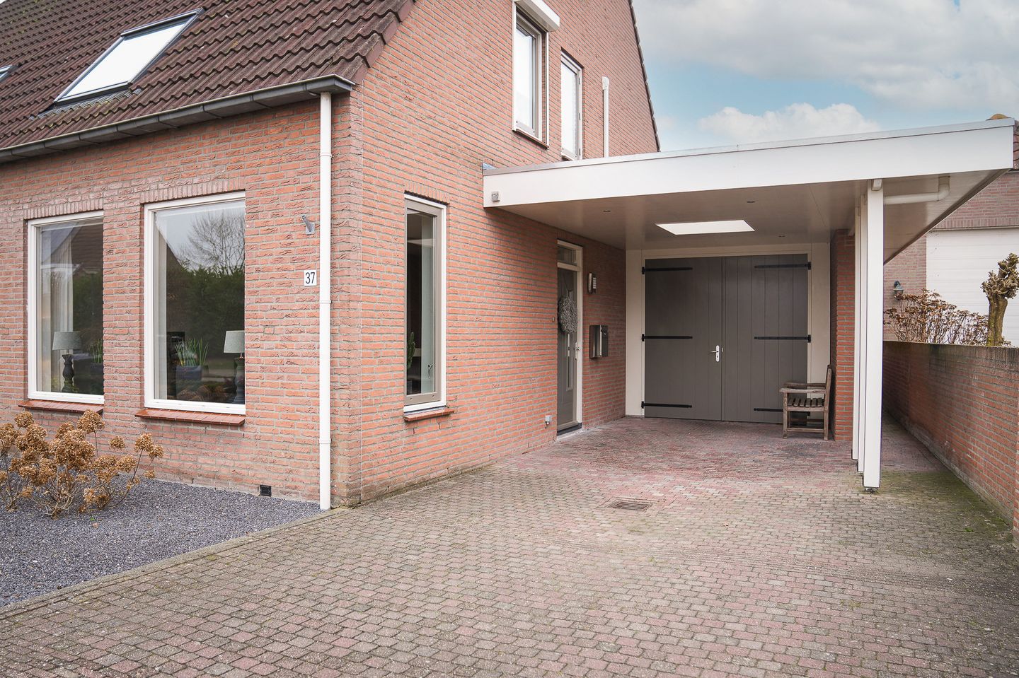 Foto 35 van Willem de Zwijgerstraat 37