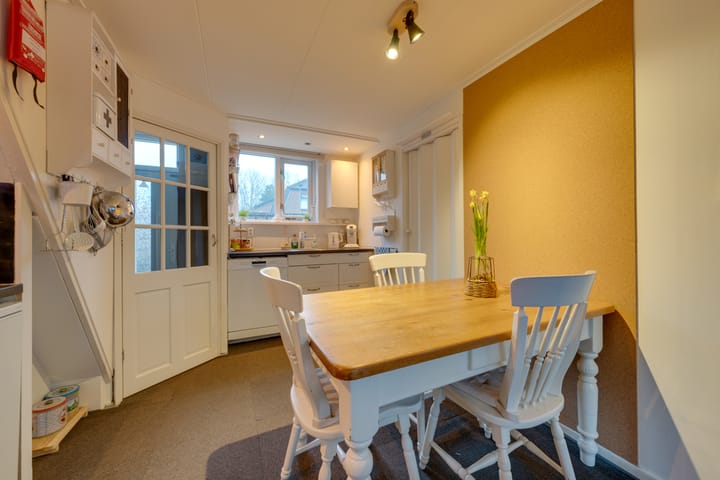 Foto 14 van Spoorstraat 60