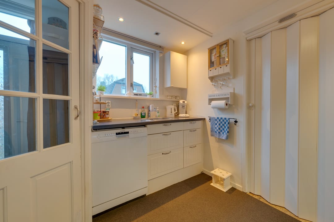 Foto 16 van Spoorstraat 60