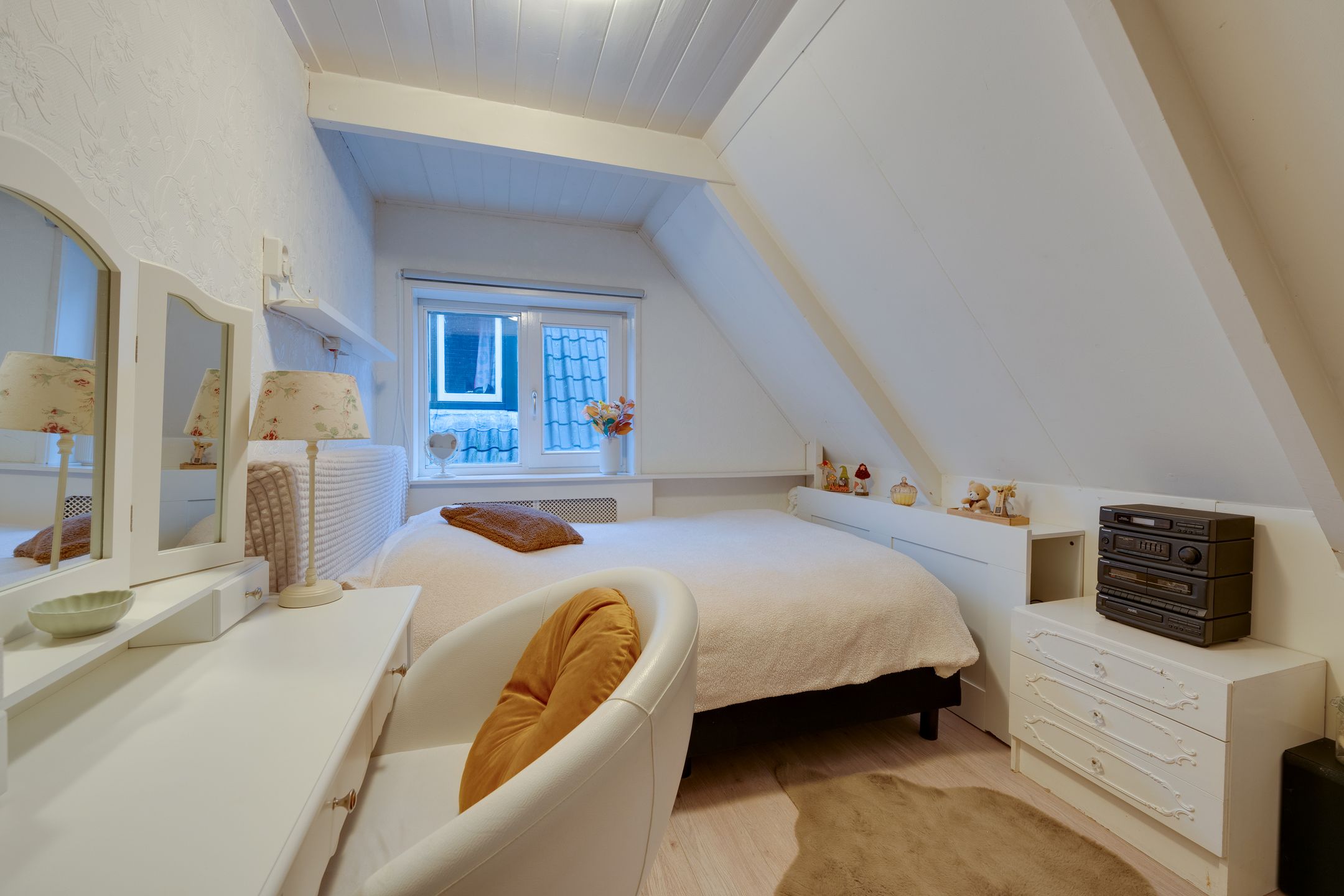 Foto 27 van Spoorstraat 60