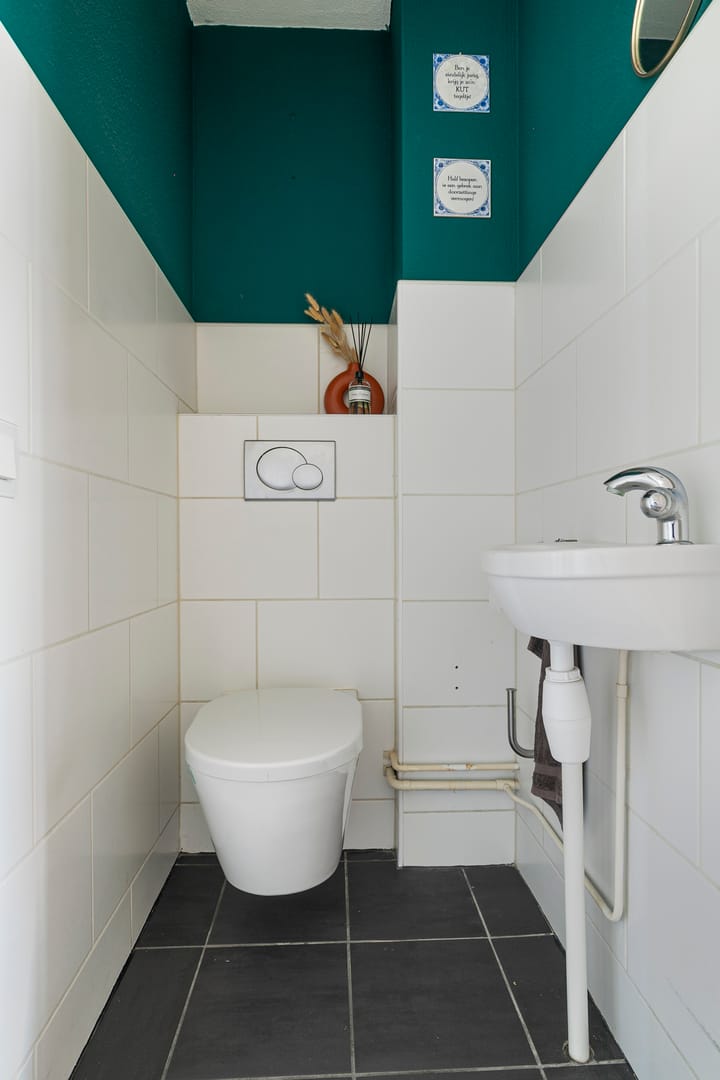 Photo 6 of Arthur van Schendelplein 32