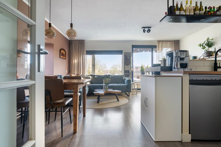 Photo 7 of Arthur van Schendelplein 32