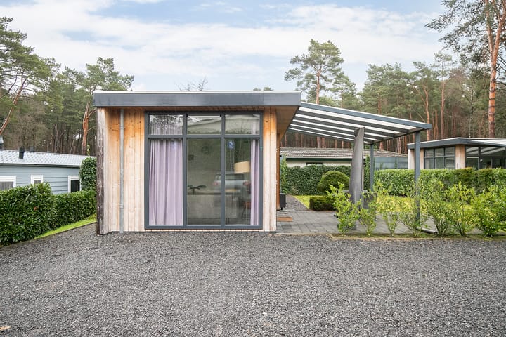 Photo 17 of Akerstraat 153-52