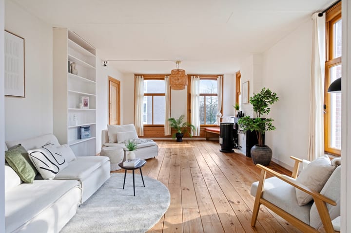 Foto 3 van Van Oldenbarneveldtstraat 44-2