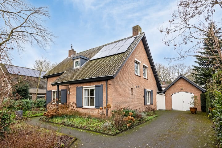 Foto 2 van Sleedoorn 11