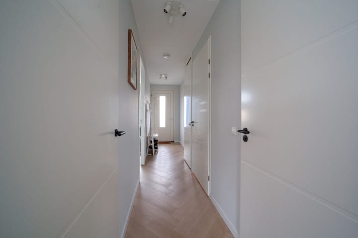 Foto 11 van Verwoldestraat 82