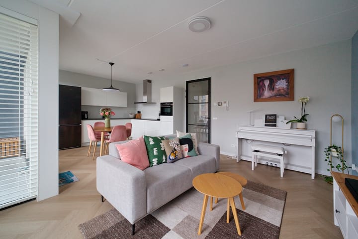 Foto 12 van Verwoldestraat 82