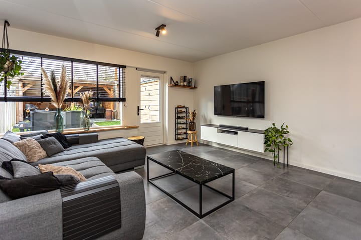 Foto 9 van Lievensweg 38