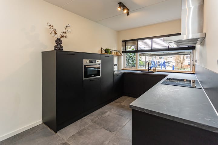 Foto 12 van Lievensweg 38