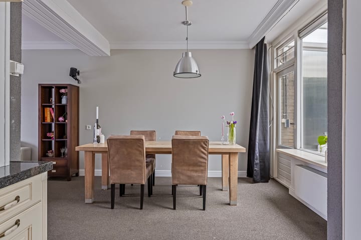 Photo 10 of Albert van Huffelstraat 49