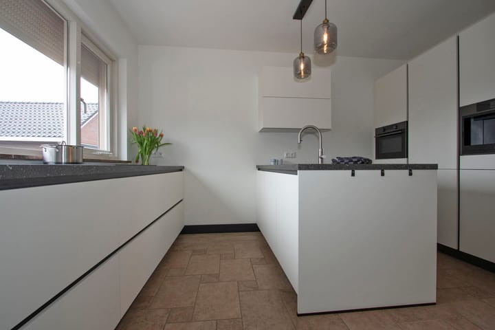 Foto 10 van Wilhelminastraat 13