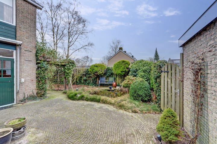 Foto 30 van Beethovenlaan 37