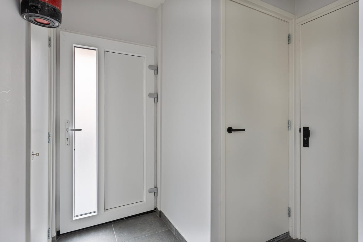 Foto 5 van Pioenroosstraat 2