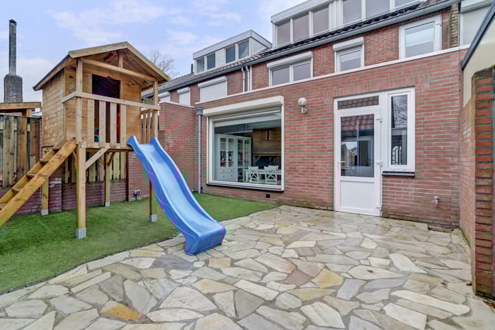 Foto 31 van Koningin Julianaweg 117