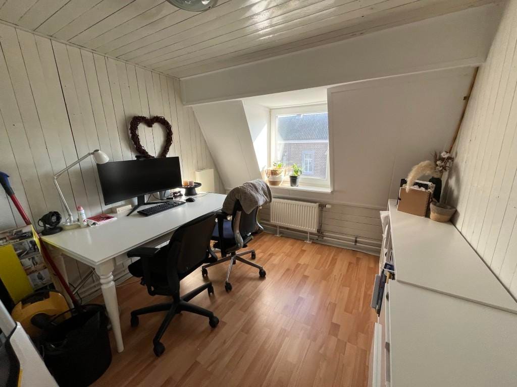 Foto 18 van Rijksweg 7-A