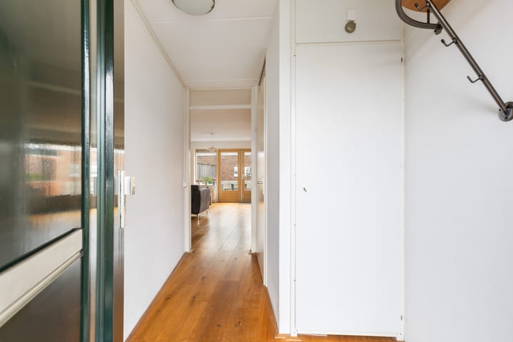 Foto 3 van Chico Mendesring 254