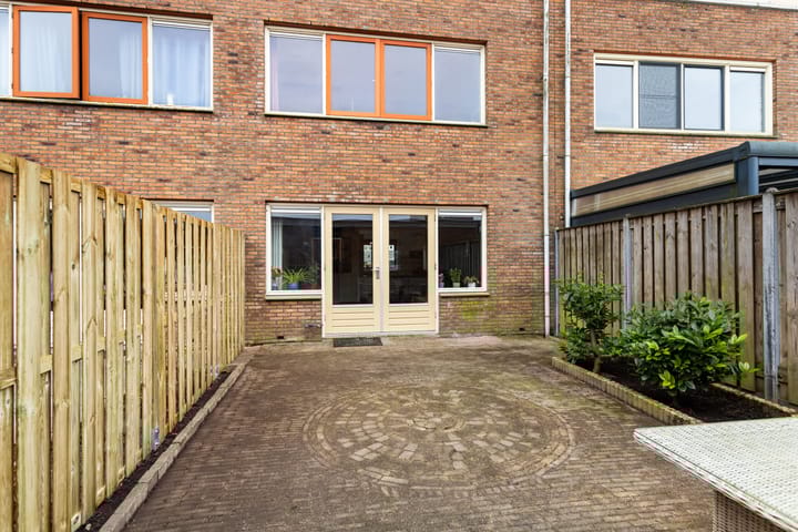 Foto 29 van Chico Mendesring 254