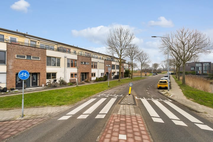 Foto 34 van Chico Mendesring 254