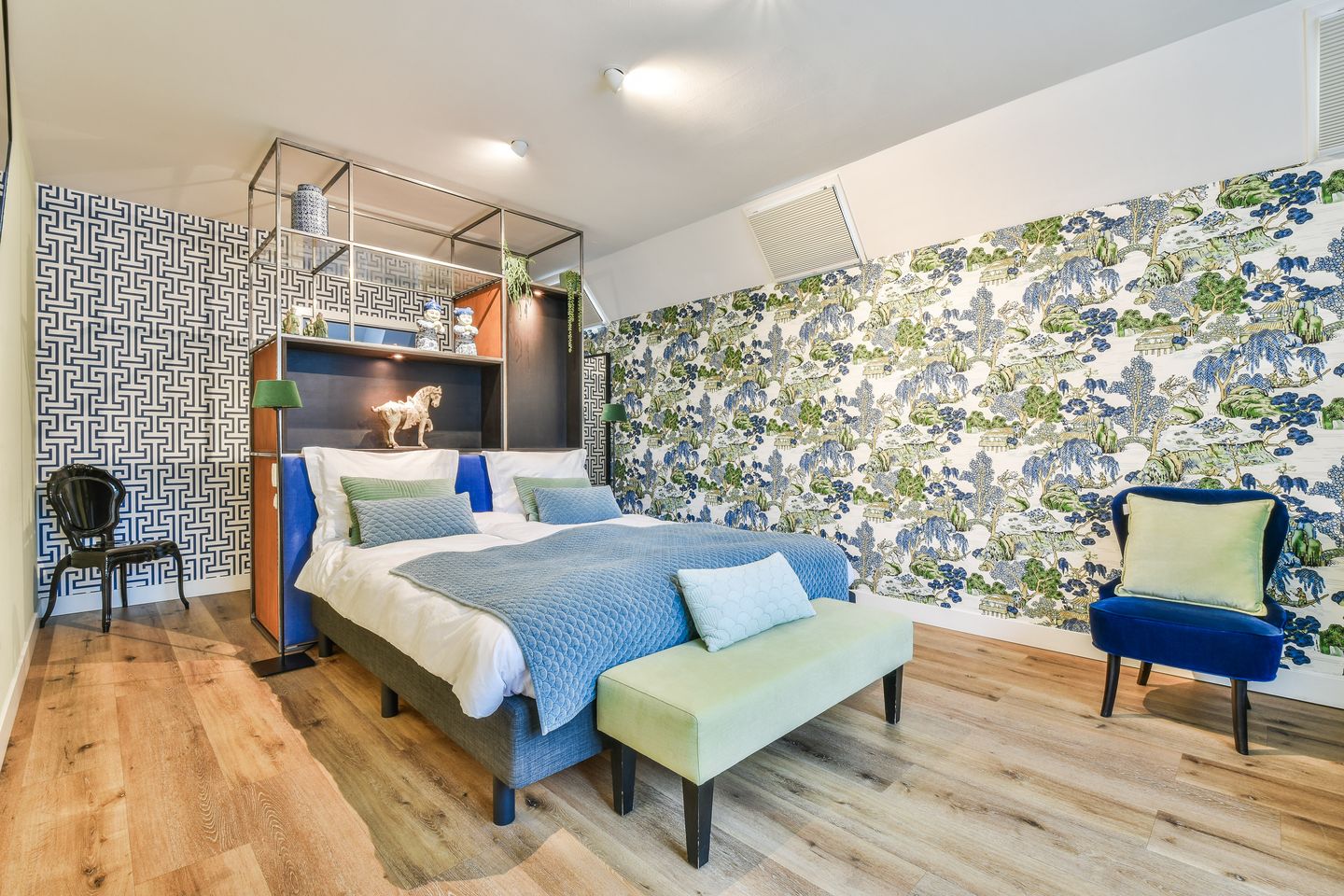 Foto 14 van IJsbaanweg 15-A