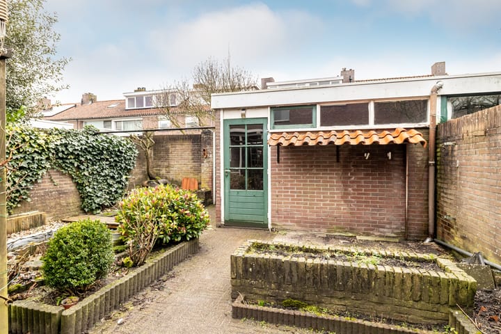 Foto 16 van Cederstraat 4