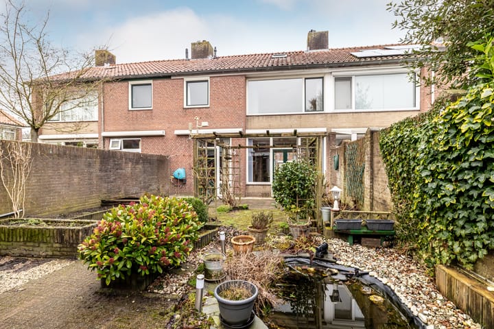 Foto 17 van Cederstraat 4