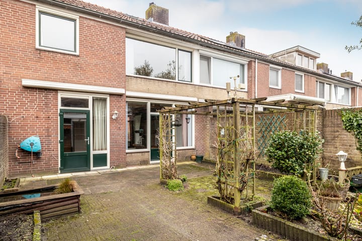 Foto 18 van Cederstraat 4