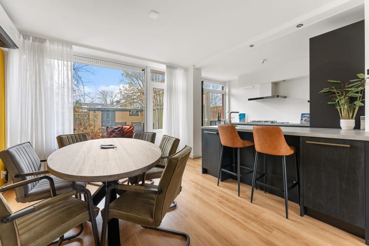 Foto 10 van Couperusstraat 8