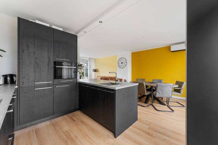 Foto 18 van Couperusstraat 8