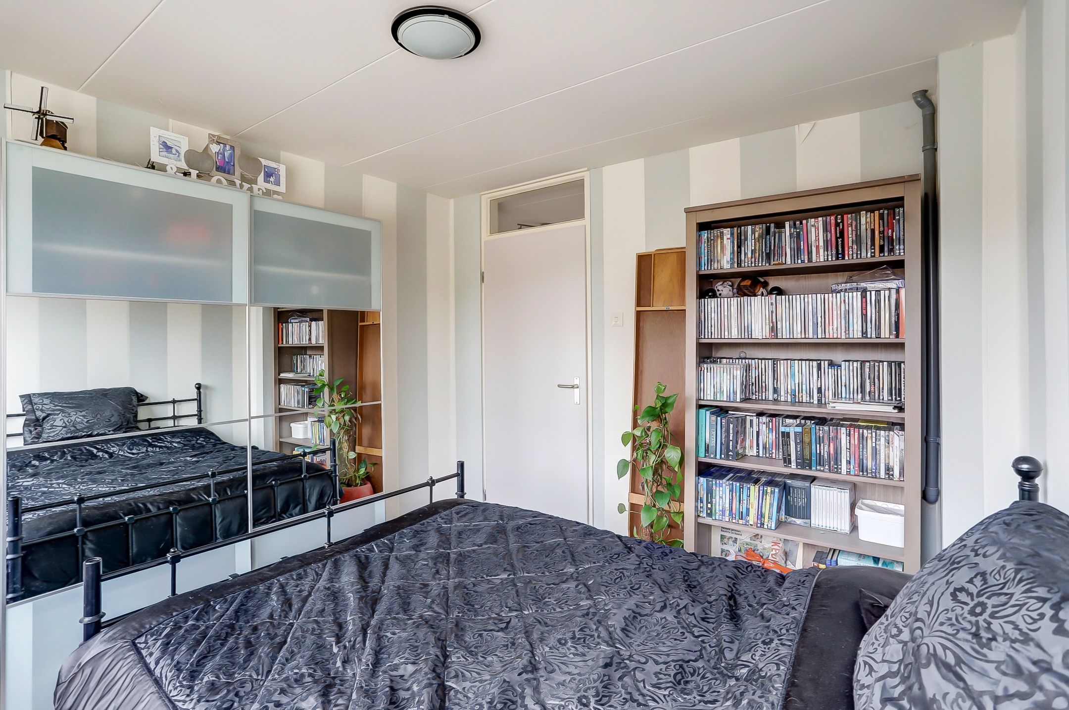 Foto 21 van Cornelis Verheuvelstraat 17