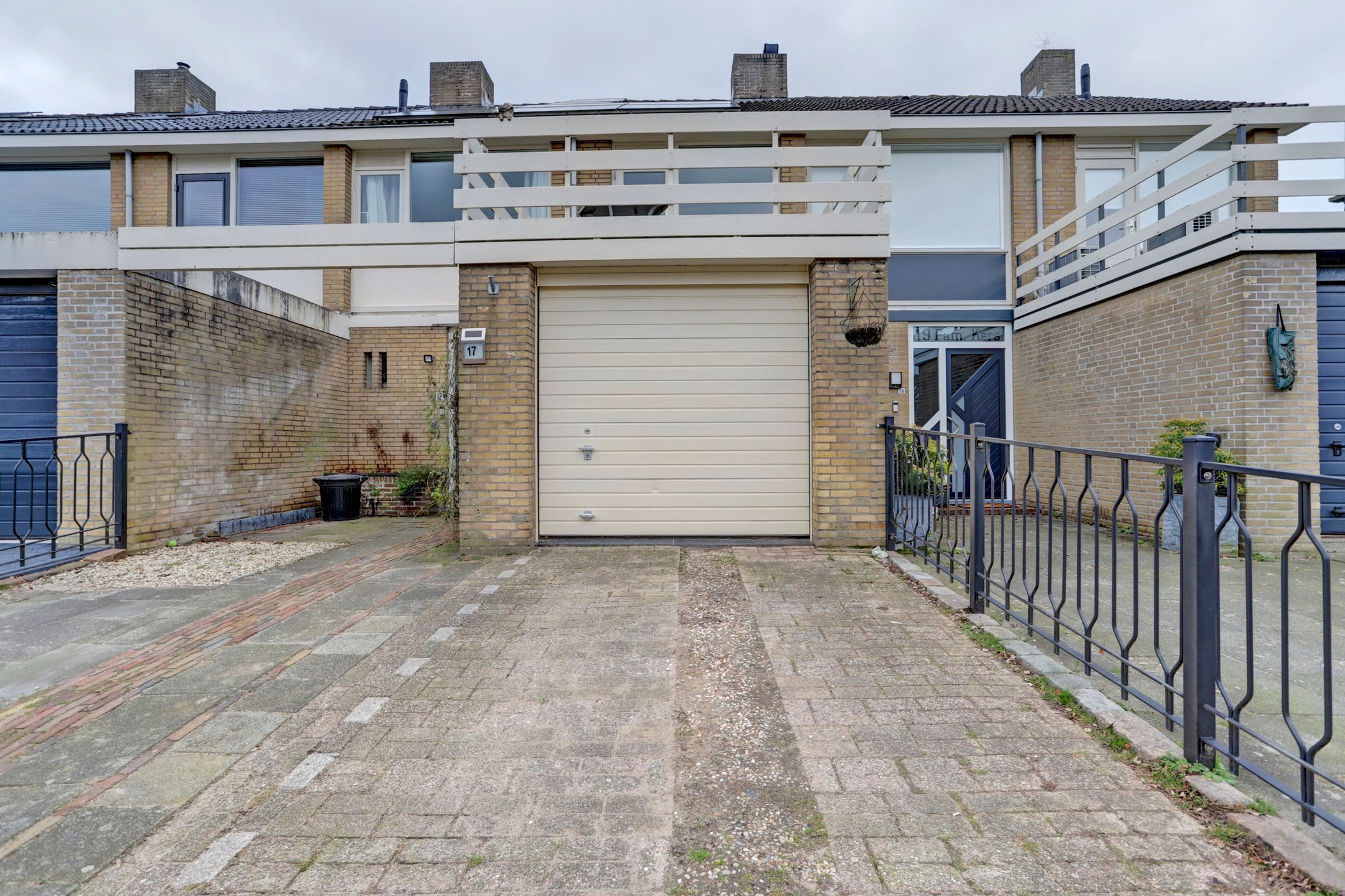 Foto 42 van Cornelis Verheuvelstraat 17