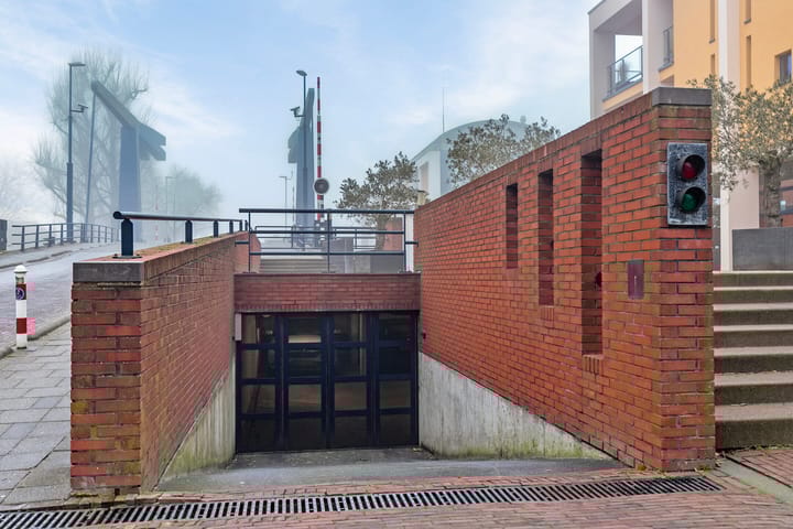 Foto 8 van Raadhuisstraat 195