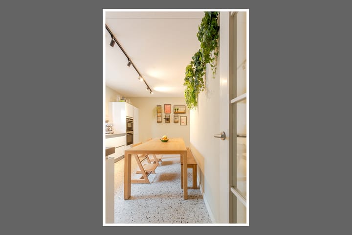 Foto 6 van Eva Besnyöstraat 579