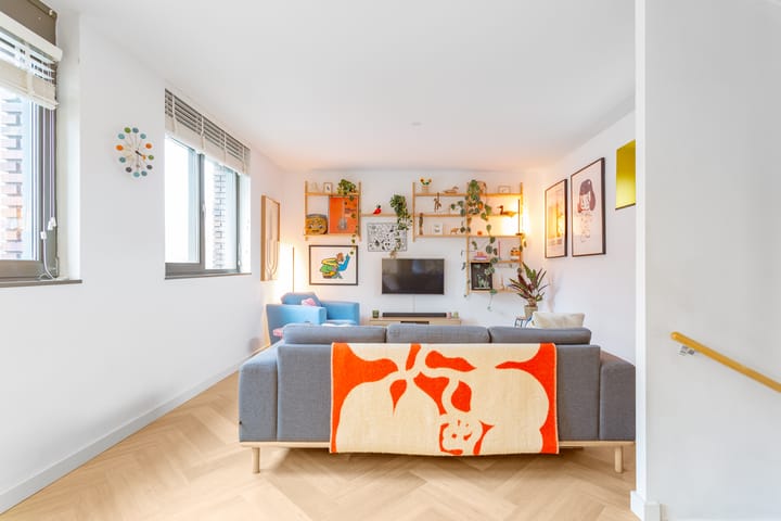 Foto 12 van Eva Besnyöstraat 579